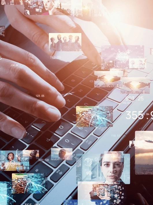 Pourquoi être <span class="fond-couleur">présent</span> là où vos clients passent leurs journées